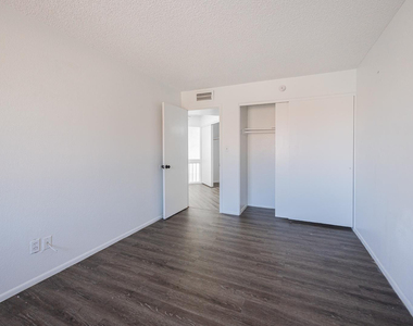 7314 N 43rd Avenue - Photo Thumbnail 15