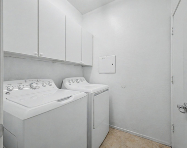 15235 W Windward Avenue - Photo Thumbnail 27