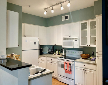 1701 E Colter - Photo Thumbnail 11