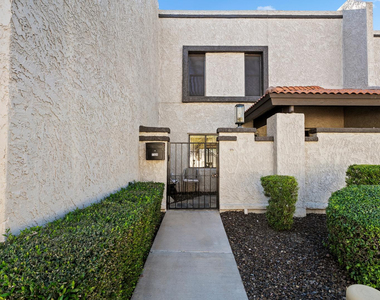 7339 E Northland Drive - Photo Thumbnail 4