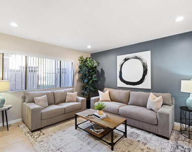 7339 E Northland Drive - Photo Thumbnail 1