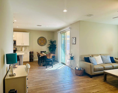 10965 W Baden Street - Photo Thumbnail 9