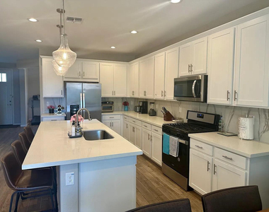 10965 W Baden Street - Photo Thumbnail 3