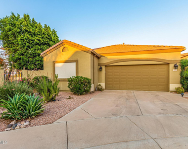 3341 E Fremont Road - Photo Thumbnail 47