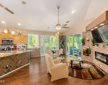 3341 E Fremont Road - Photo Thumbnail 14