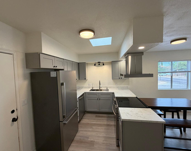 1417 Plaza Merito - Photo Thumbnail 6