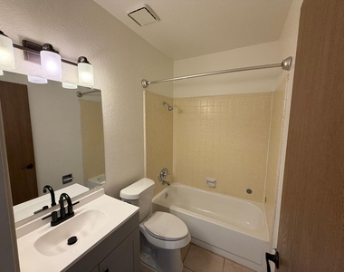 1417 Plaza Merito - Photo Thumbnail 11