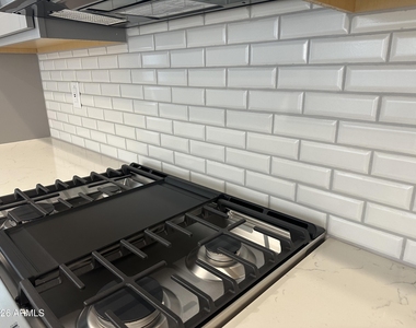 3809 N 100th Drive - Photo Thumbnail 32