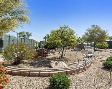 15619 W Vista Grande Lane - Photo Thumbnail 31