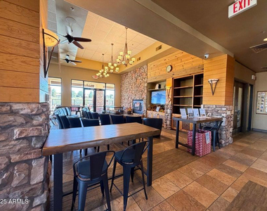 5036 E Catalina Court - Photo Thumbnail 15
