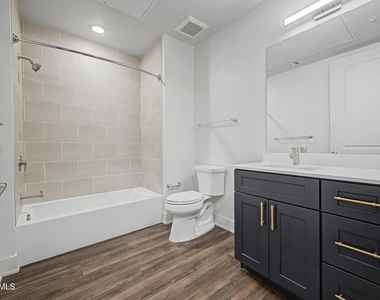 3131 N Central - Photo Thumbnail 28