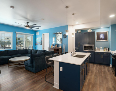 3131 N Central - Photo Thumbnail 2