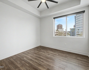 3131 N Central - Photo Thumbnail 32