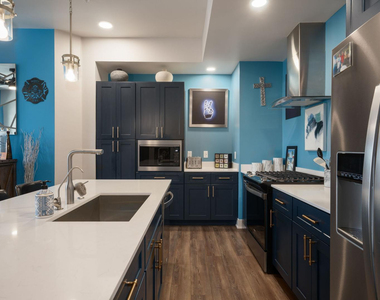 3131 N Central - Photo Thumbnail 4