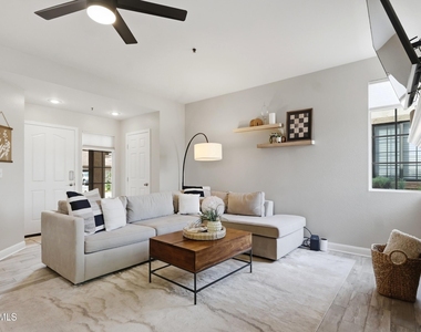 11515 N 91st Street - Photo Thumbnail 14