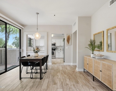 11515 N 91st Street - Photo Thumbnail 20