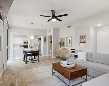 11515 N 91st Street - Photo Thumbnail 15
