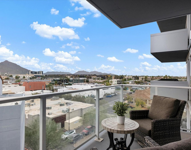 4422 N 75th Street - Photo Thumbnail 18