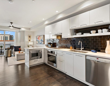 4422 N 75th Street - Photo Thumbnail 22