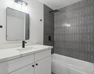 8525 E Clarendon Avenue - Photo Thumbnail 21