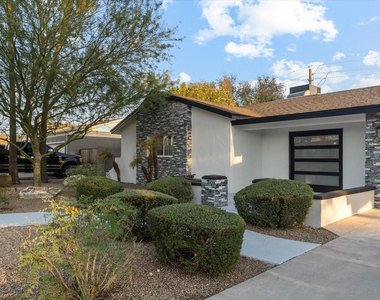 8525 E Clarendon Avenue - Photo Thumbnail 2