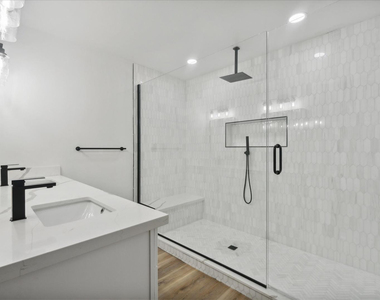 8525 E Clarendon Avenue - Photo Thumbnail 50
