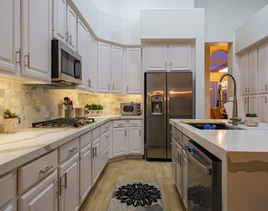 17635 N 55th Place - Photo Thumbnail 94