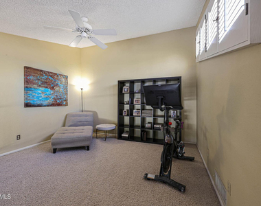 7950 E Starlight Way - Photo Thumbnail 13