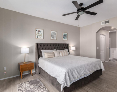 705 W Queen Creek Road - Photo Thumbnail 26
