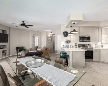 705 W Queen Creek Road - Photo Thumbnail 81