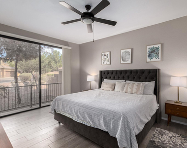 705 W Queen Creek Road - Photo Thumbnail 12