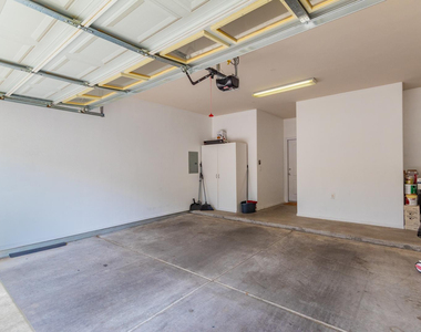 705 W Queen Creek Road - Photo Thumbnail 30