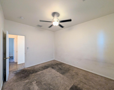 7323 W St Charles Avenue - Photo Thumbnail 37