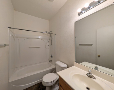 7323 W St Charles Avenue - Photo Thumbnail 39