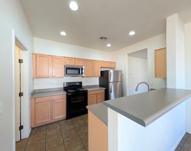7323 W St Charles Avenue - Photo Thumbnail 14