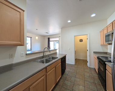 7323 W St Charles Avenue - Photo Thumbnail 18