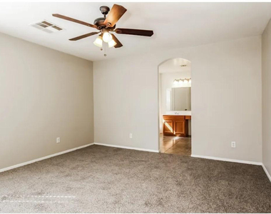 23949 W Antelope Trail - Photo Thumbnail 6