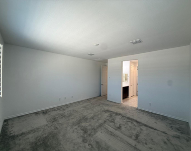 15744 W Jefferson Street - Photo Thumbnail 16
