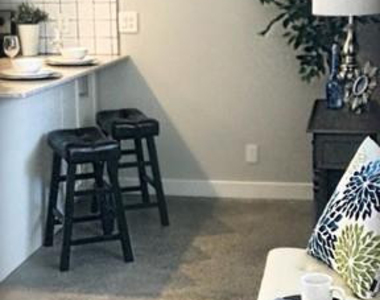 3011 N 38th - Photo Thumbnail 1