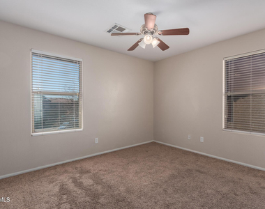 4937 N 108th Avenue - Photo Thumbnail 27