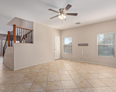 4937 N 108th Avenue - Photo Thumbnail 7