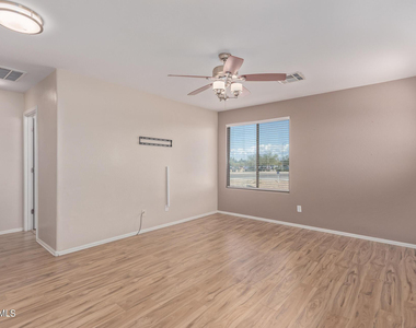 4937 N 108th Avenue - Photo Thumbnail 15
