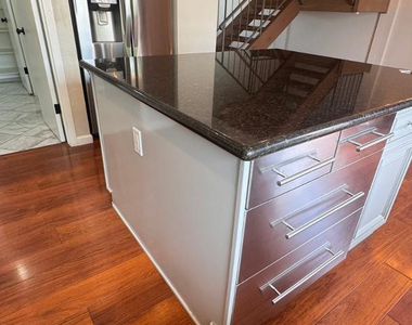 4026 N Granite Reef Road - Photo Thumbnail 7