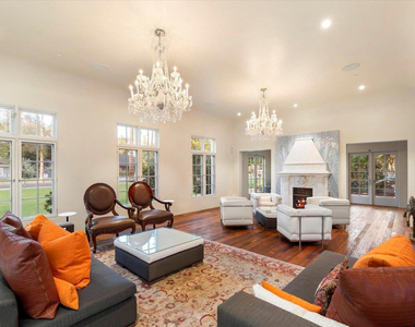 341 E Monte Vista Road - Photo Thumbnail 6