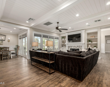 2013 E Mallory Street - Photo Thumbnail 19