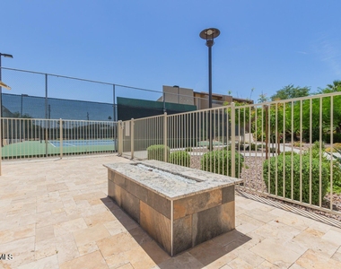 8055 E Thomas Road - Photo Thumbnail 18
