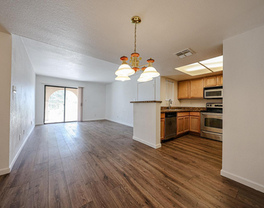 5757 W Eugie Avenue - Photo Thumbnail 26