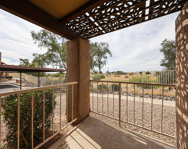 5757 W Eugie Avenue - Photo Thumbnail 48