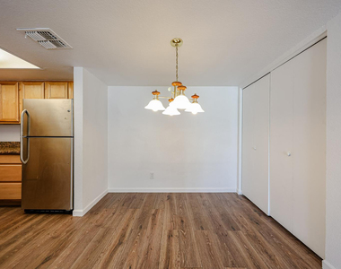 5757 W Eugie Avenue - Photo Thumbnail 38