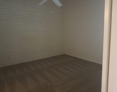 13624 N Saguaro Boulevard - Photo Thumbnail 10